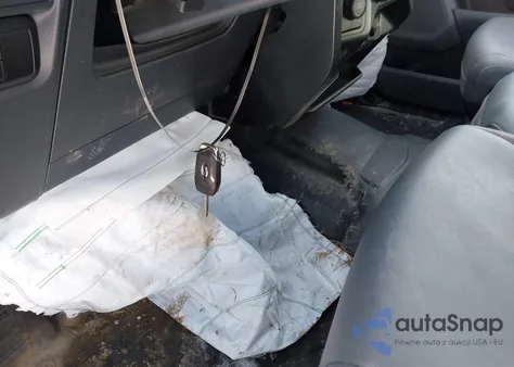 2025 Ford F-150 Xl z USA, uszkodzony, nr VIN 1FTEW1LPXSKE43945